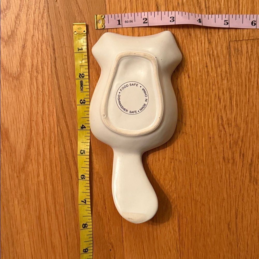 Ceramic Dog-Shaped Spoon Dish! - Picture 3 of 5